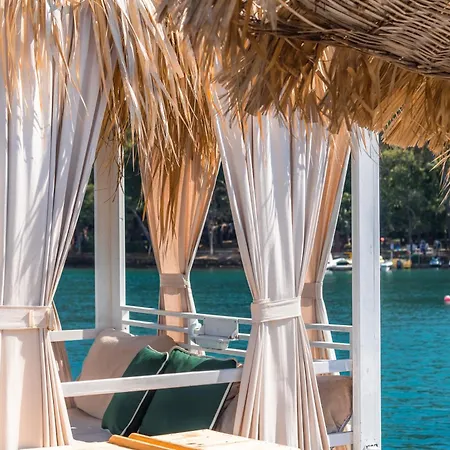 Bay Otel