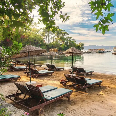 Otel Bay 5*